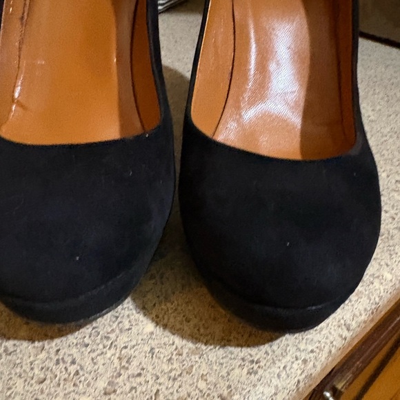 Gucci Black Suede High Heels - Picture 10 of 11